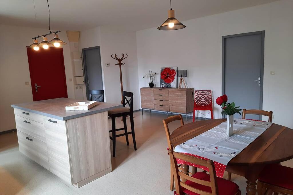 Saint Fortunat Sur Eyrieux : Gite 4 A 6 Personnes 外观 照片